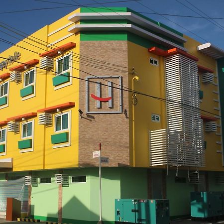 Happytelle Hotel Диполог Екстериор снимка